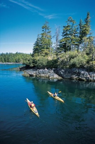 Kayak - Credit Photo Tourism BC Tom Ryan